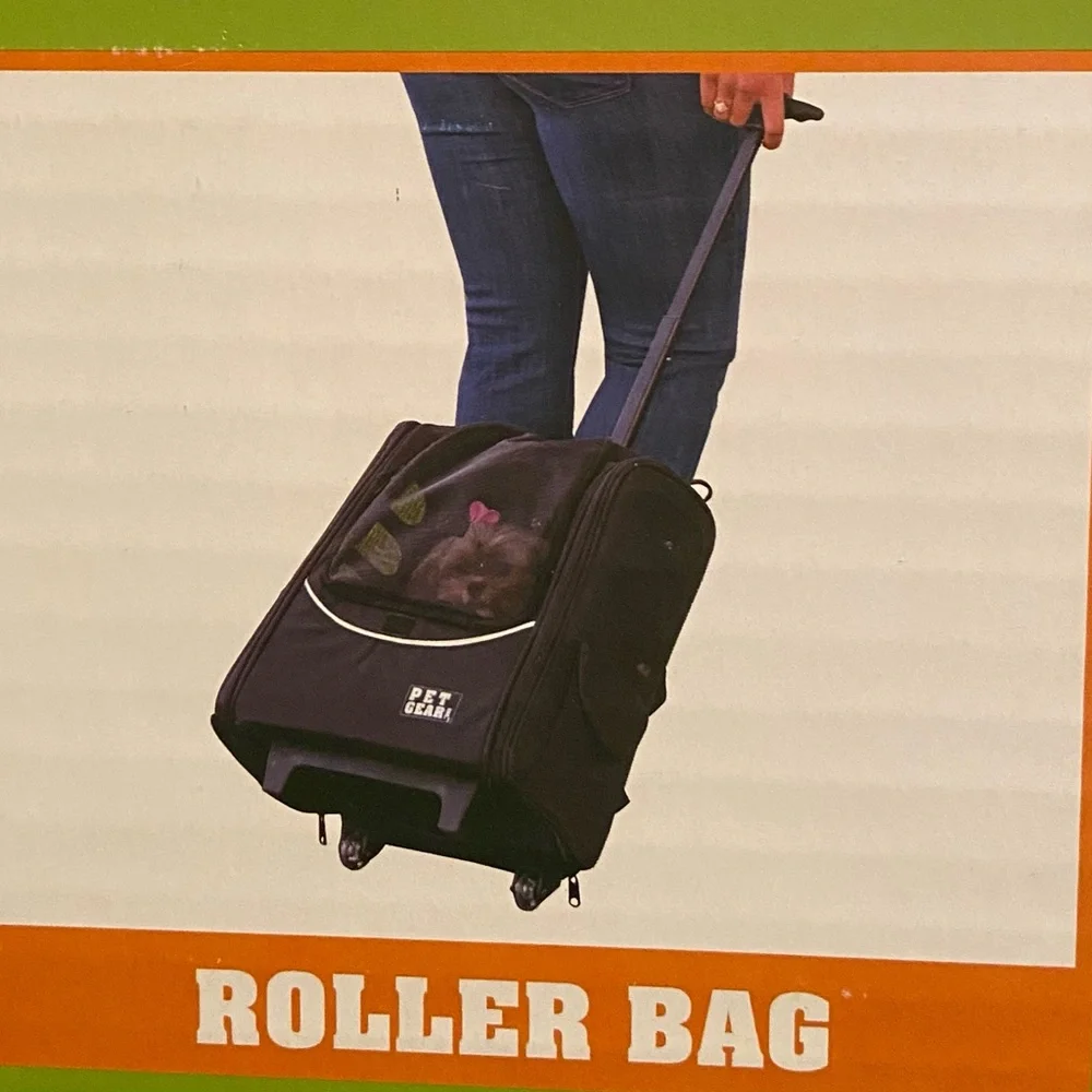 New PET GEAR I-GO2 Backpack & Rolling Carrier